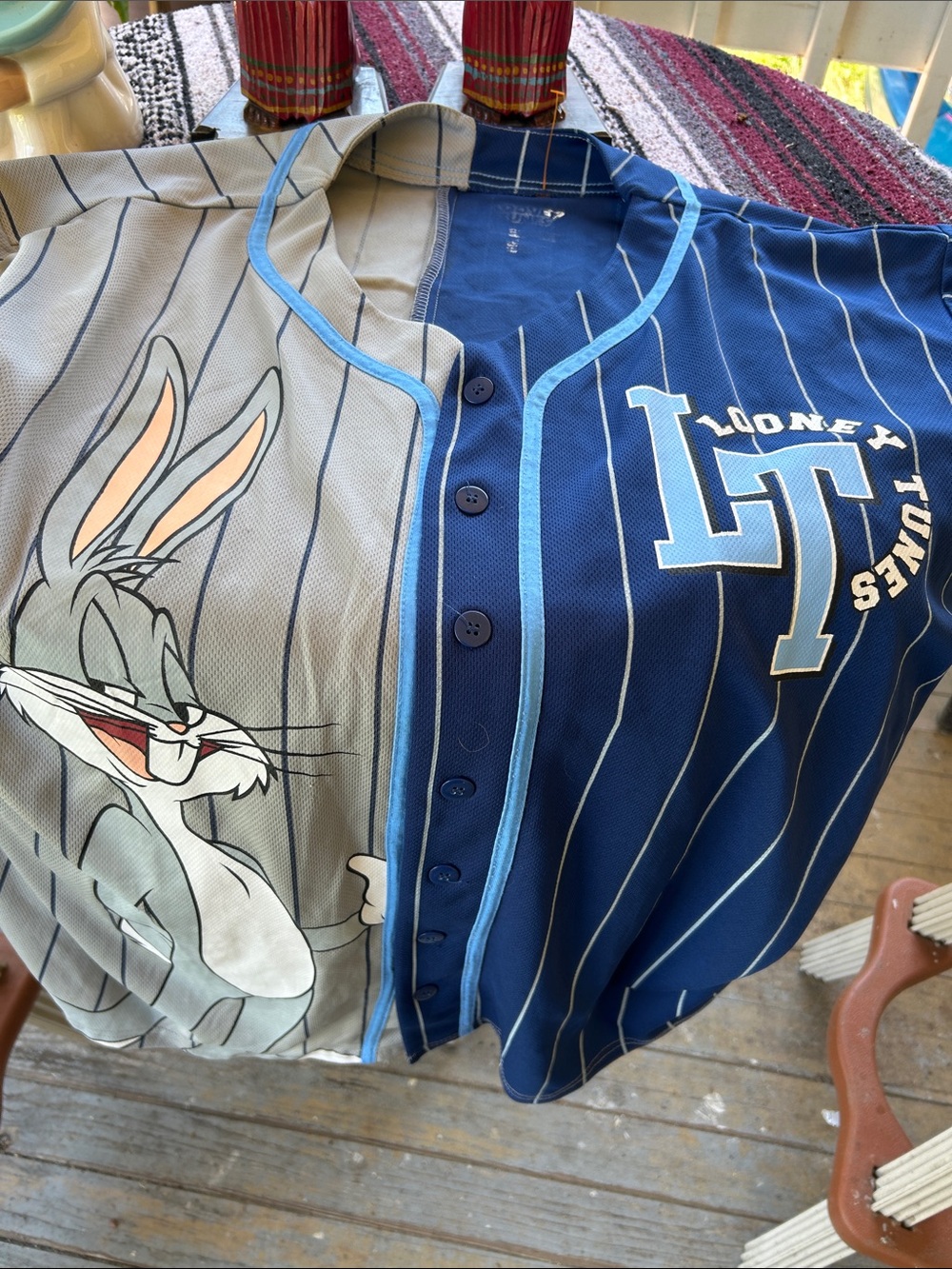 Vintage looney toons baseball jersey